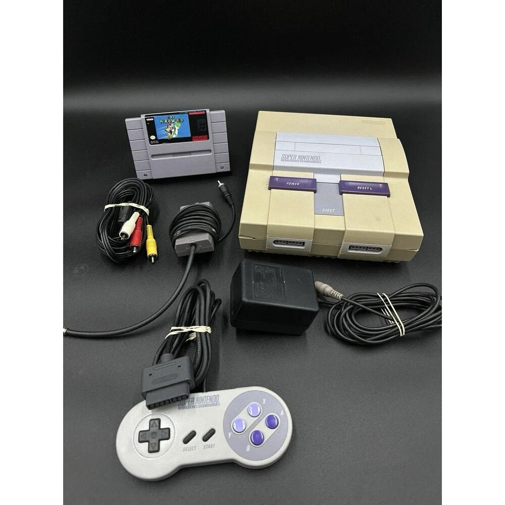 Nintendo SNES No. SNS-001 Console with OEM Controller/Cables, Super Mario World